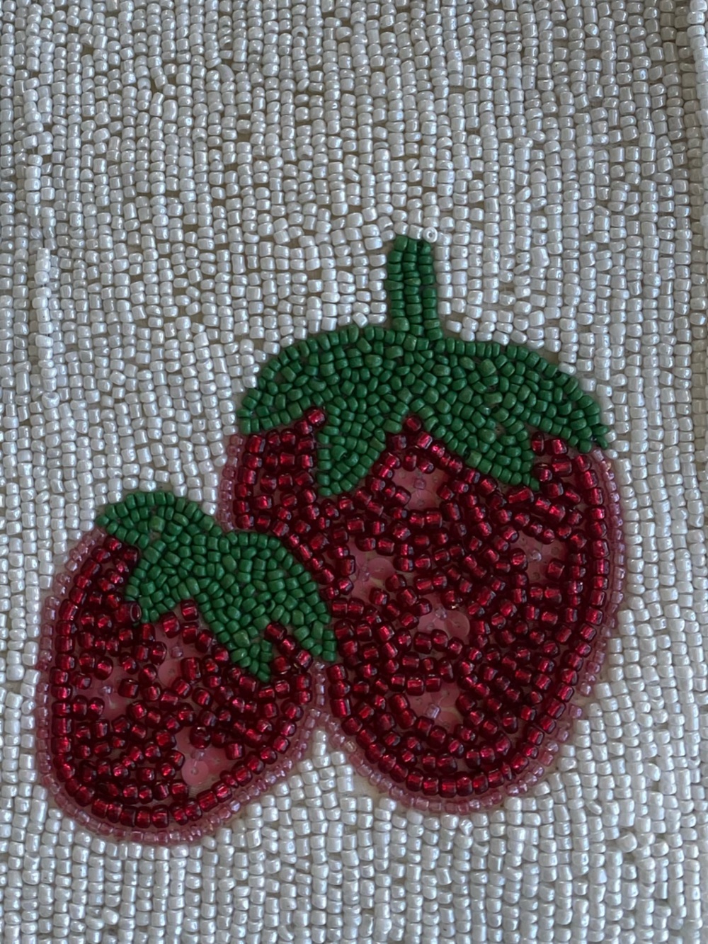 Handcrafted in India White Beaded Strawberry Shoulder Bag - Picture 4 of 11